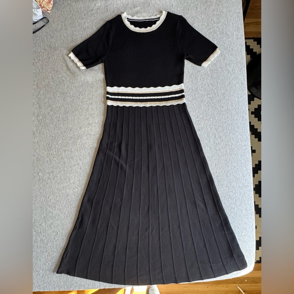 Shein 100% Viscose Black Knit Midi Dress Scalloped detailed trim Size Small